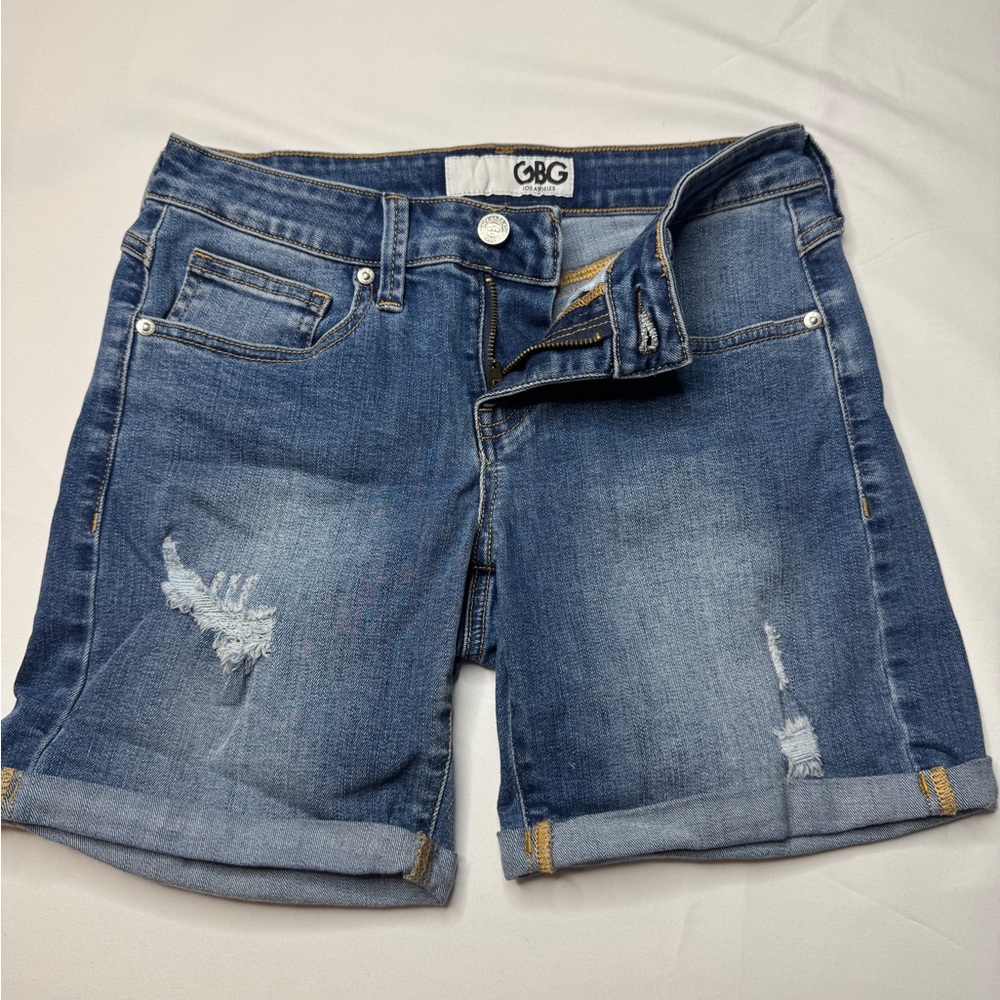 GBG Los Angeles Distressed Denim Bermuda Shorts Size 26 Cuffed - Picture 3 of 4